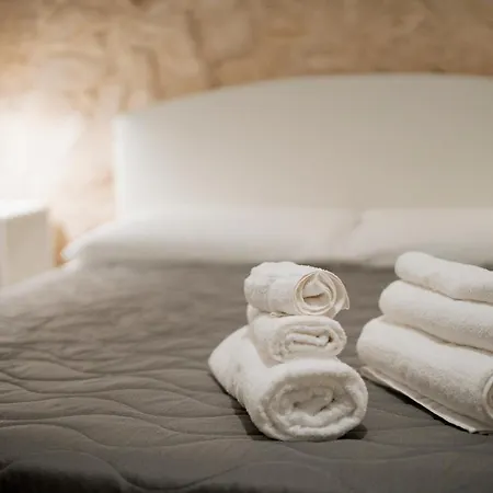 Le Tre Meraviglie بيت ضيافة باري