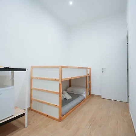 بيت ضيافة Le Tre Meraviglie باري